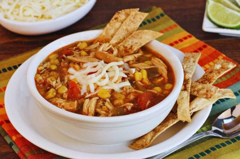 How to Make an Authentic Mexican Chicken Tortilla Soup Recipe at Home